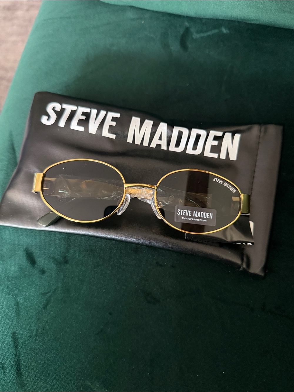 Steve Madden Gold Frame Sunglasses with Black Lenses - Picture 2 of 6